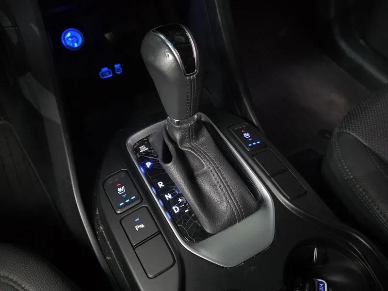 Hyundai Santa fe 2.0, снимка 9 - Автомобили и джипове - 54871496