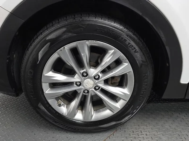 Hyundai Santa fe 2.0, снимка 5 - Автомобили и джипове - 54871496