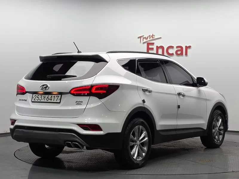 Hyundai Santa fe 2.0, снимка 2 - Автомобили и джипове - 54871496