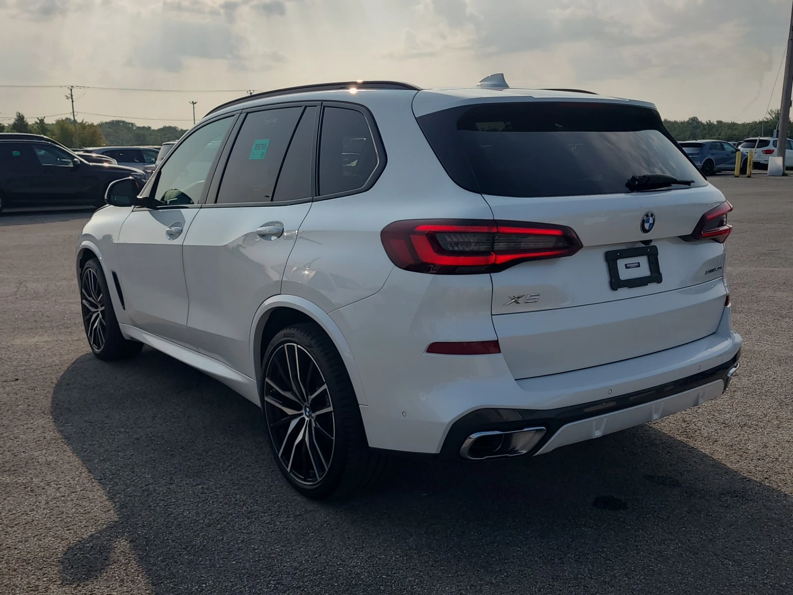 BMW X5 40i Mpack (CARFAX) - изображение 4