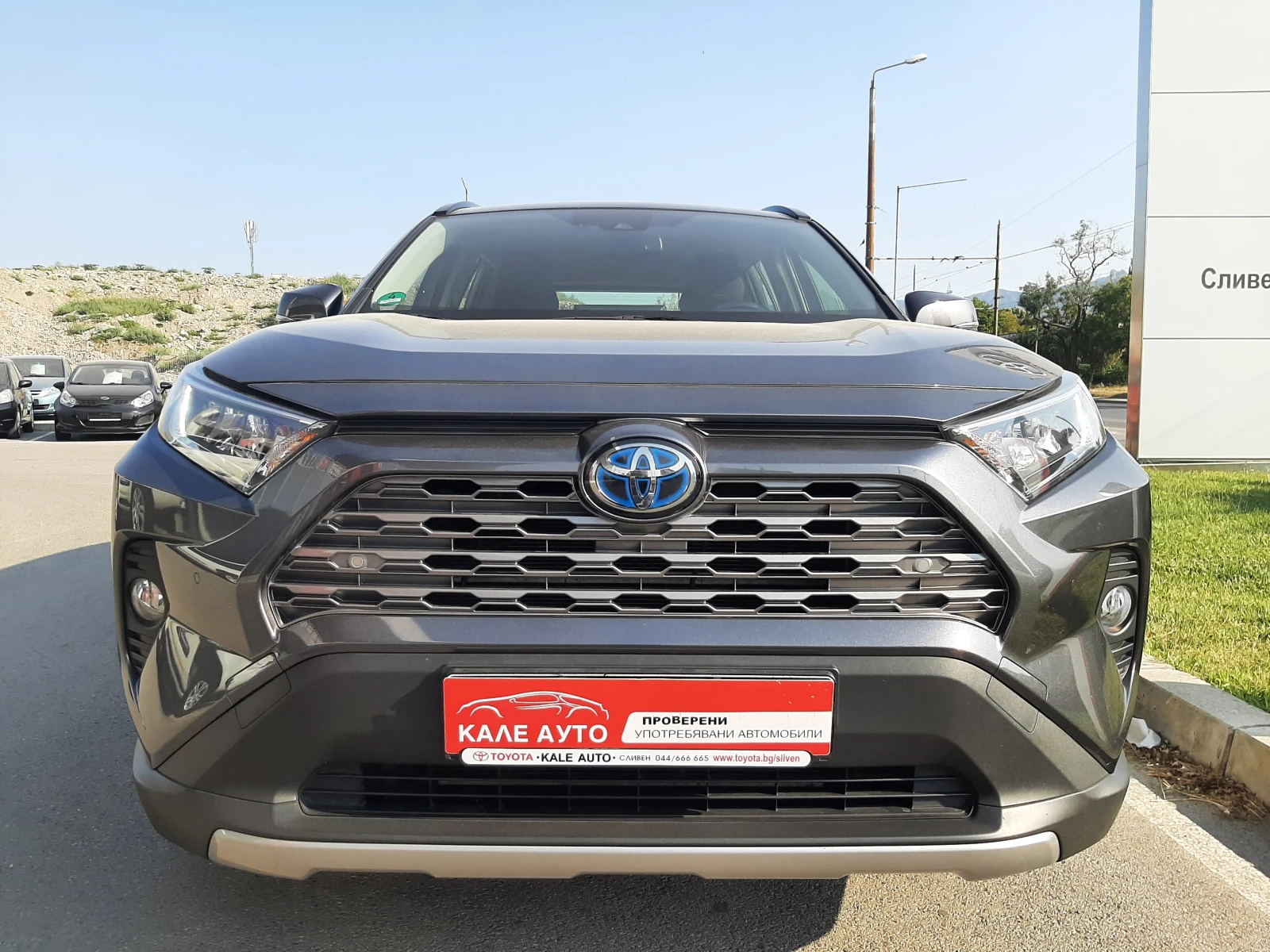 Toyota Rav4 2.5 HEV  - изображение 2