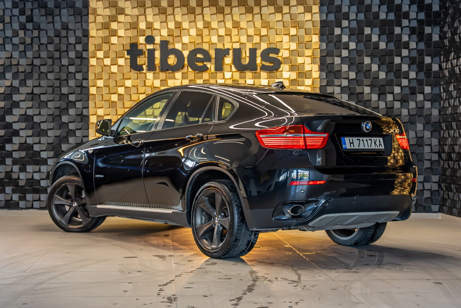 BMW X6 3.0d - изображение 2