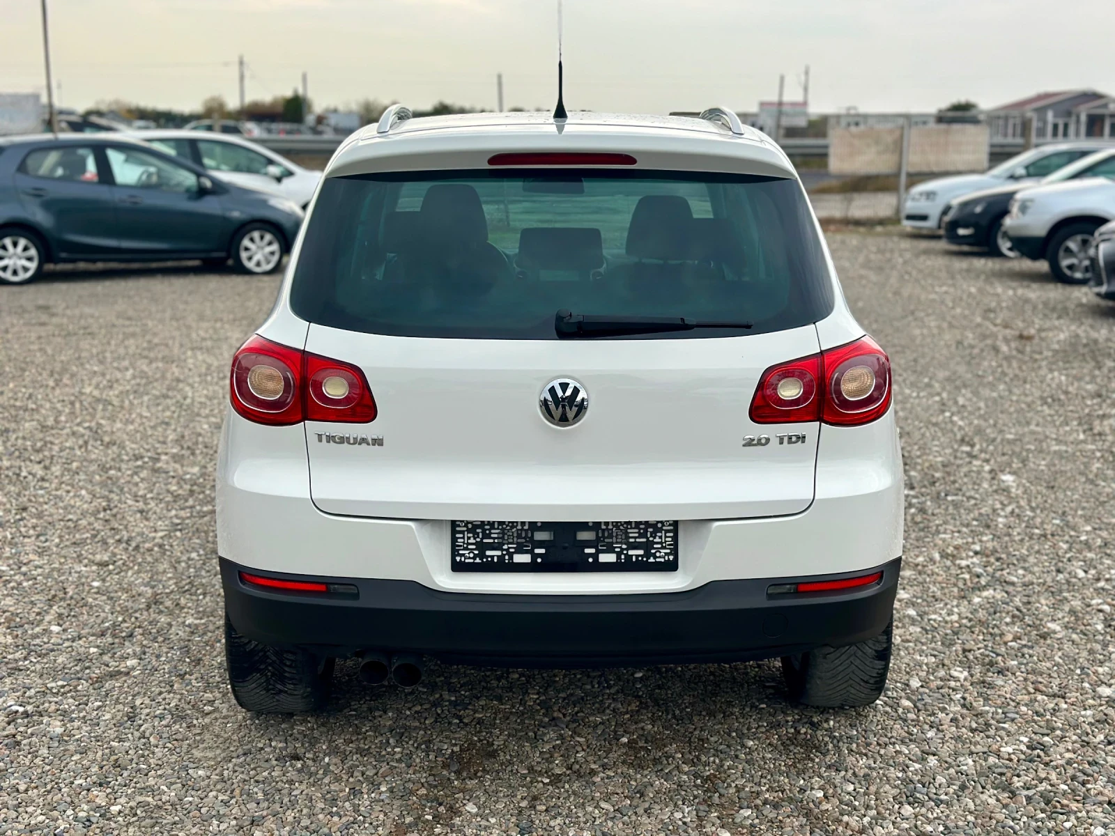VW Tiguan 2.0TDi/4x4/NAVi/ - изображение 5