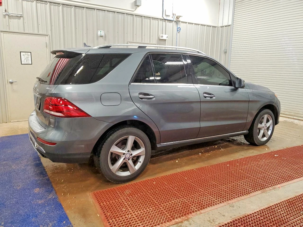 Mercedes-Benz GLE 350 4MATIC - изображение 3