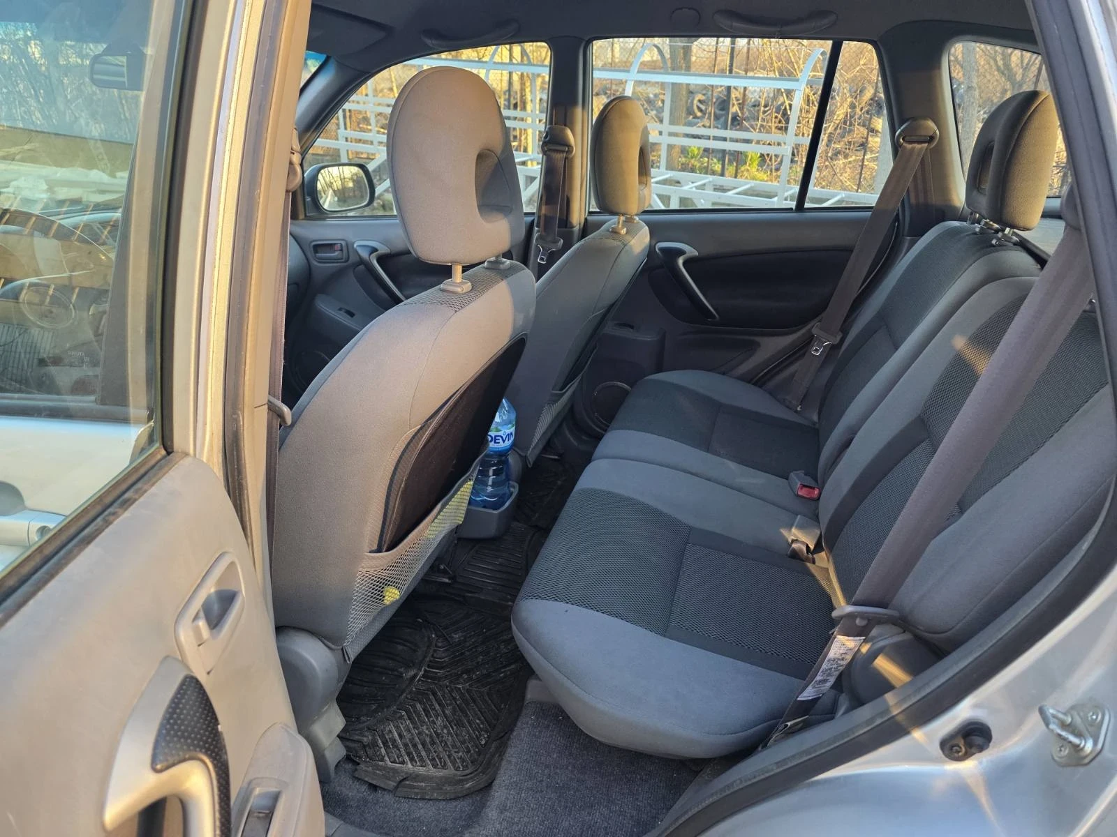 Toyota Rav4  - изображение 7