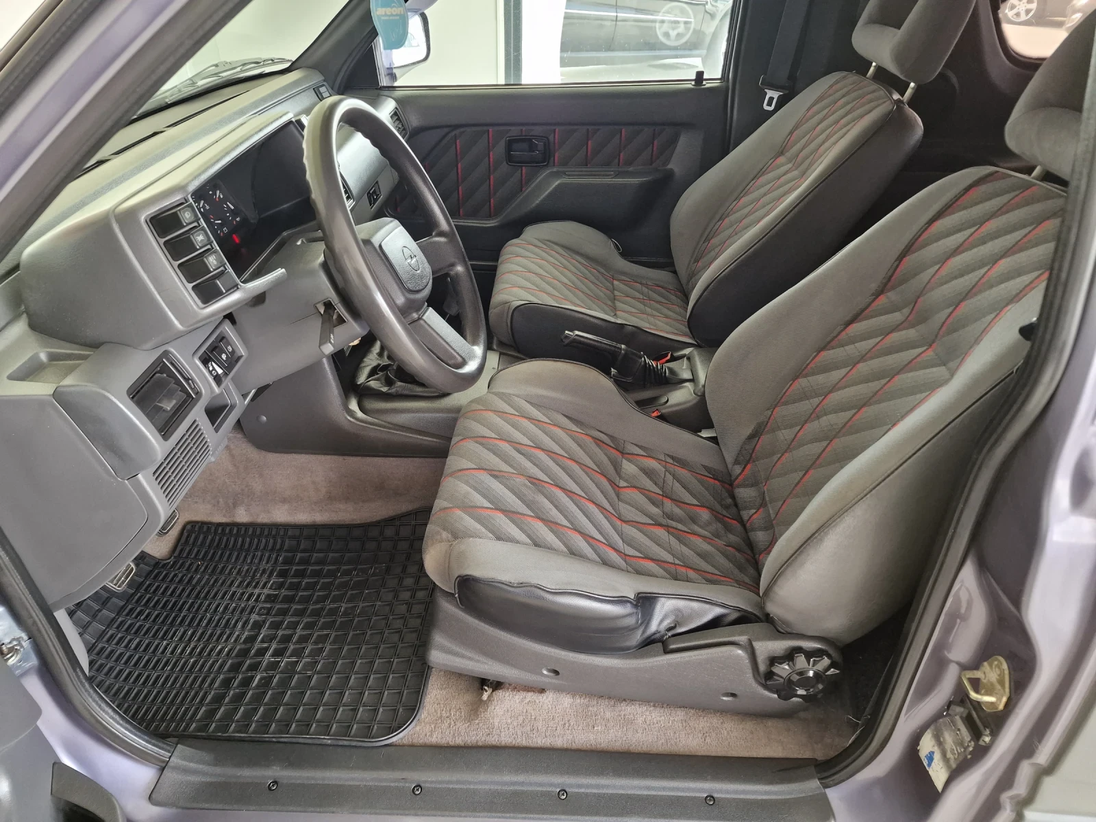 Opel Frontera SPORT 2.0 115kc GPL - изображение 10