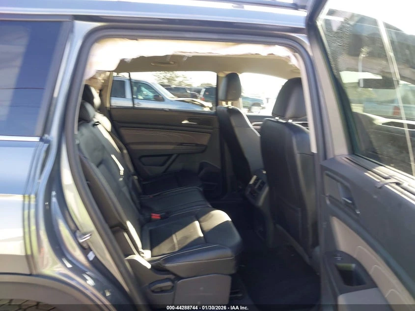 VW Atlas 3.6l Volkswagen 3.6L V6 Se W/Technology | Mobile.bg � ����������� 8
