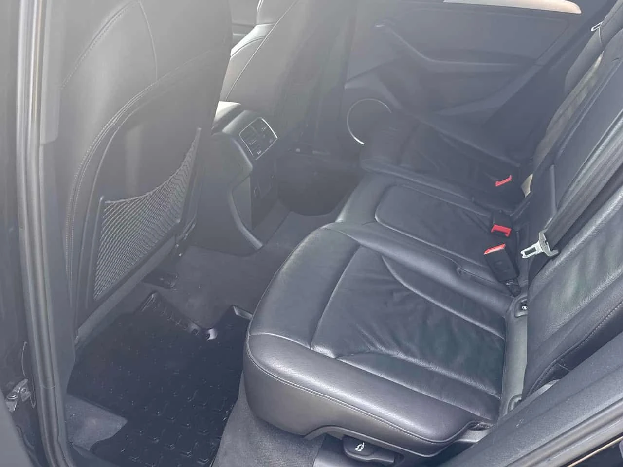 Audi Q5 * 2.0T Technik* АВТОКРЕДИТ БЕЗ ПЪРВОНАЧАЛНА ВНОСКА, снимка 10 - Автомобили и джипове - 54613082
