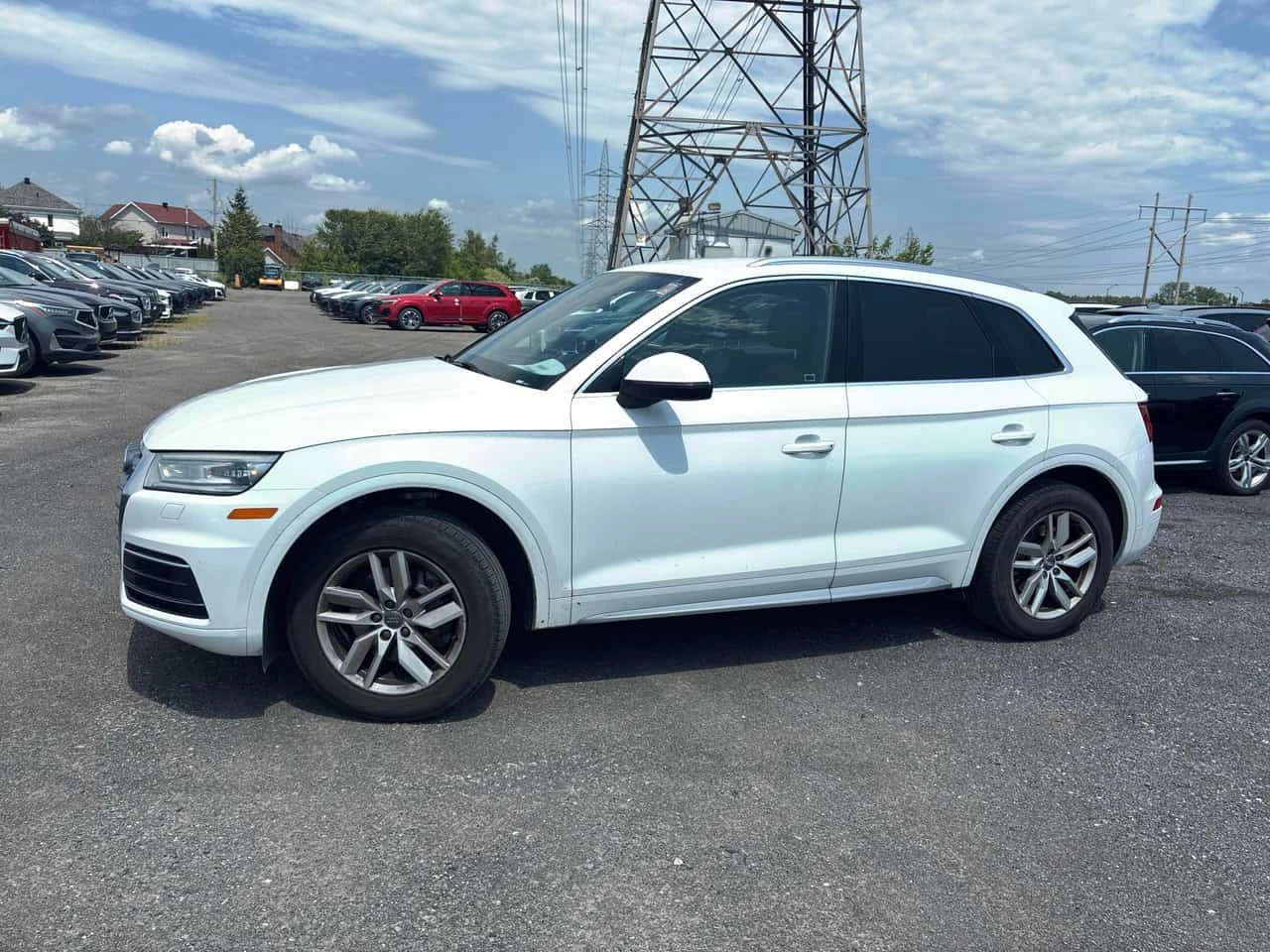 Audi Q5 KOMFORT QUATTRO * ПЪРВИ СОБСТВЕНИК* КЛИП НА МОТОРА, снимка 3 - Автомобили и джипове - 55359159