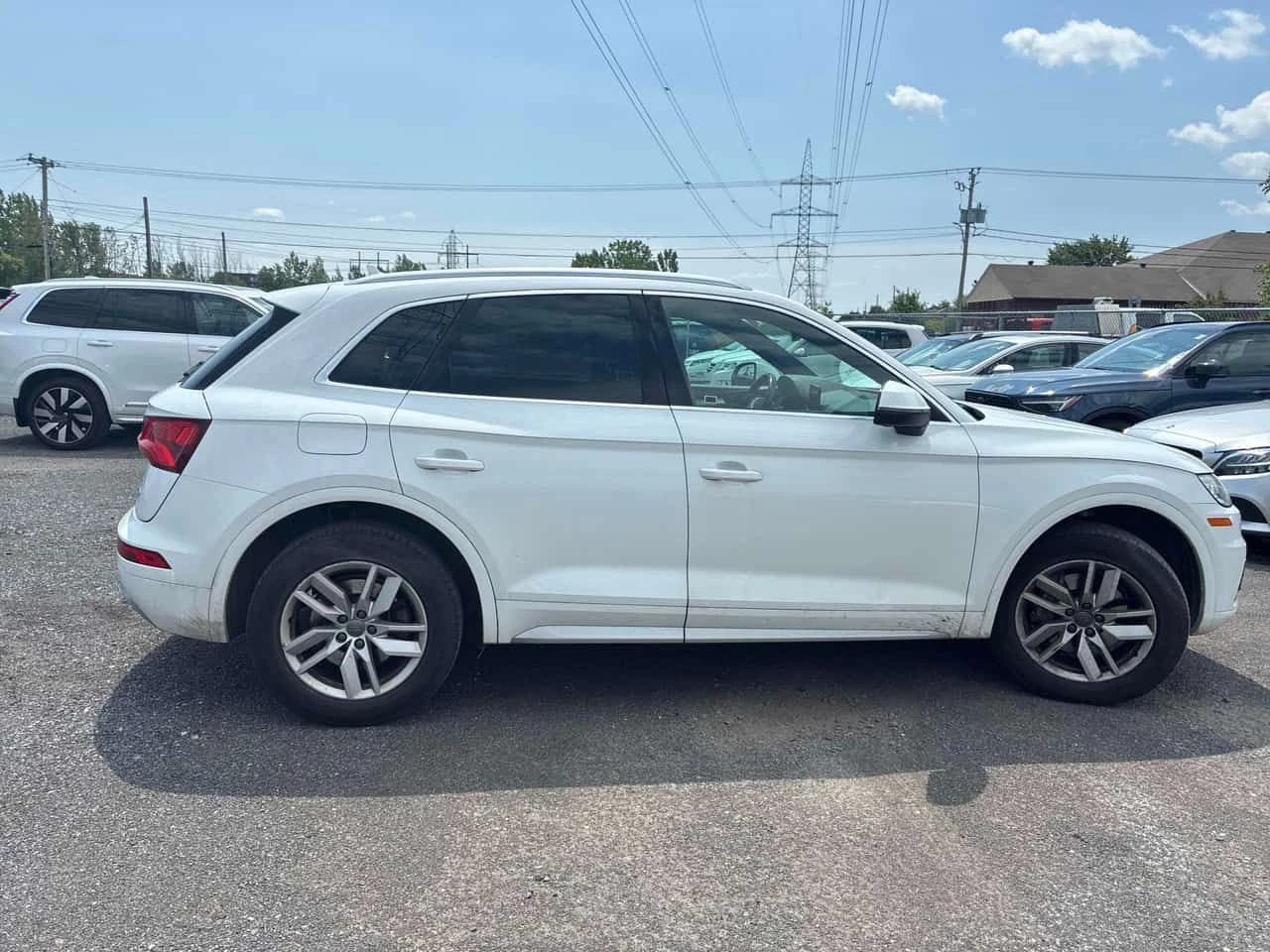Audi Q5 KOMFORT QUATTRO * ПЪРВИ СОБСТВЕНИК* КЛИП НА МОТОРА, снимка 4 - Автомобили и джипове - 55359159