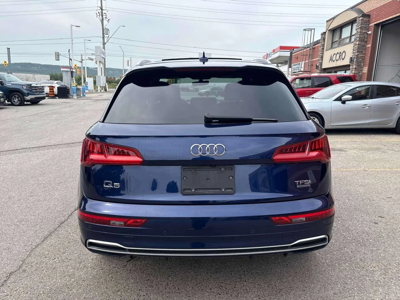 Audi Q5 * Technik * CARFAX * ЦЕНА ДО БГ, снимка 4 - Автомобили и джипове - 55752775