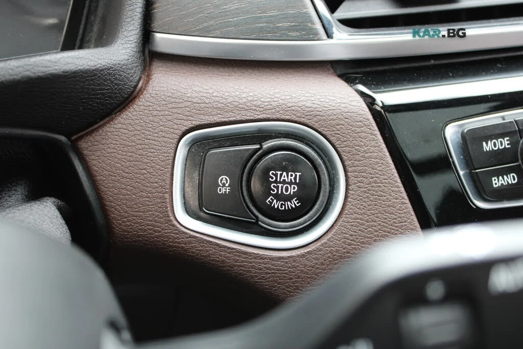 BMW X1 xDrive28i * АвтоКредит * (ЦЕНА ДО БГ), снимка 12 - Автомобили и джипове - 55801116