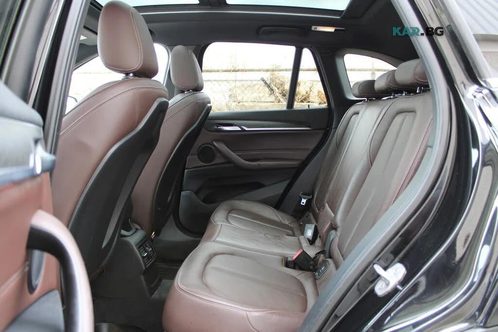 BMW X1 xDrive28i * АвтоКредит * (ЦЕНА ДО БГ), снимка 17 - Автомобили и джипове - 55801116