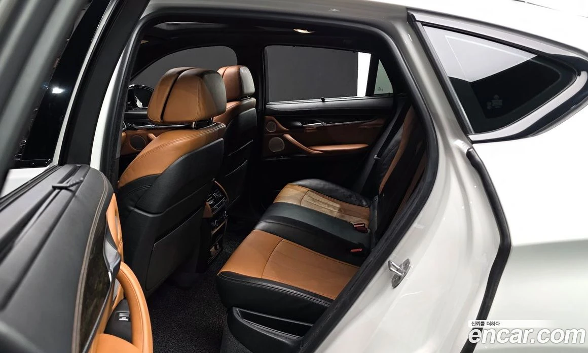 BMW X6 M50d, снимка 12 - Автомобили и джипове - 56157094