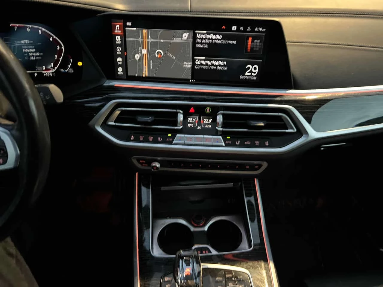 BMW X7 * xDrive40i * CARFAX * ����� �� ����������� | Mobile.bg � ����������� 9