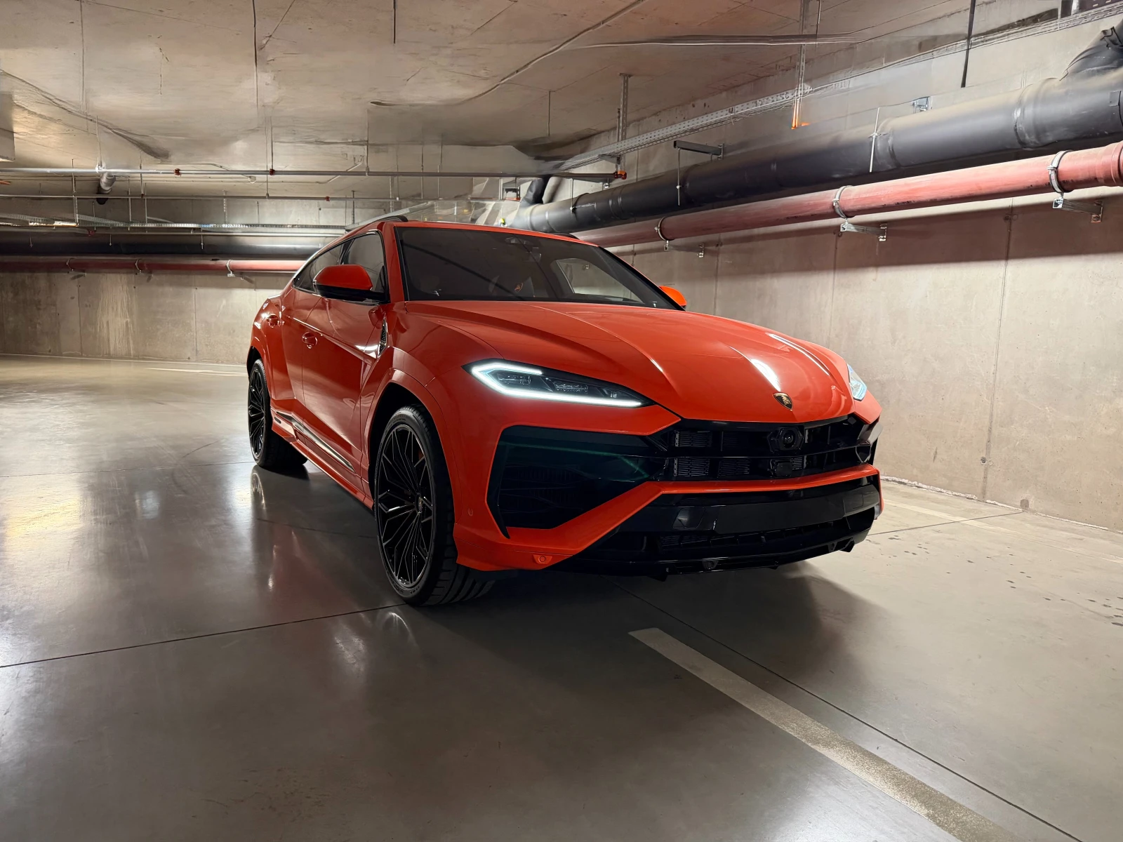 Lamborghini Urus SE* НОВ* Наличен, снимка 3 - Автомобили и джипове - 56290319