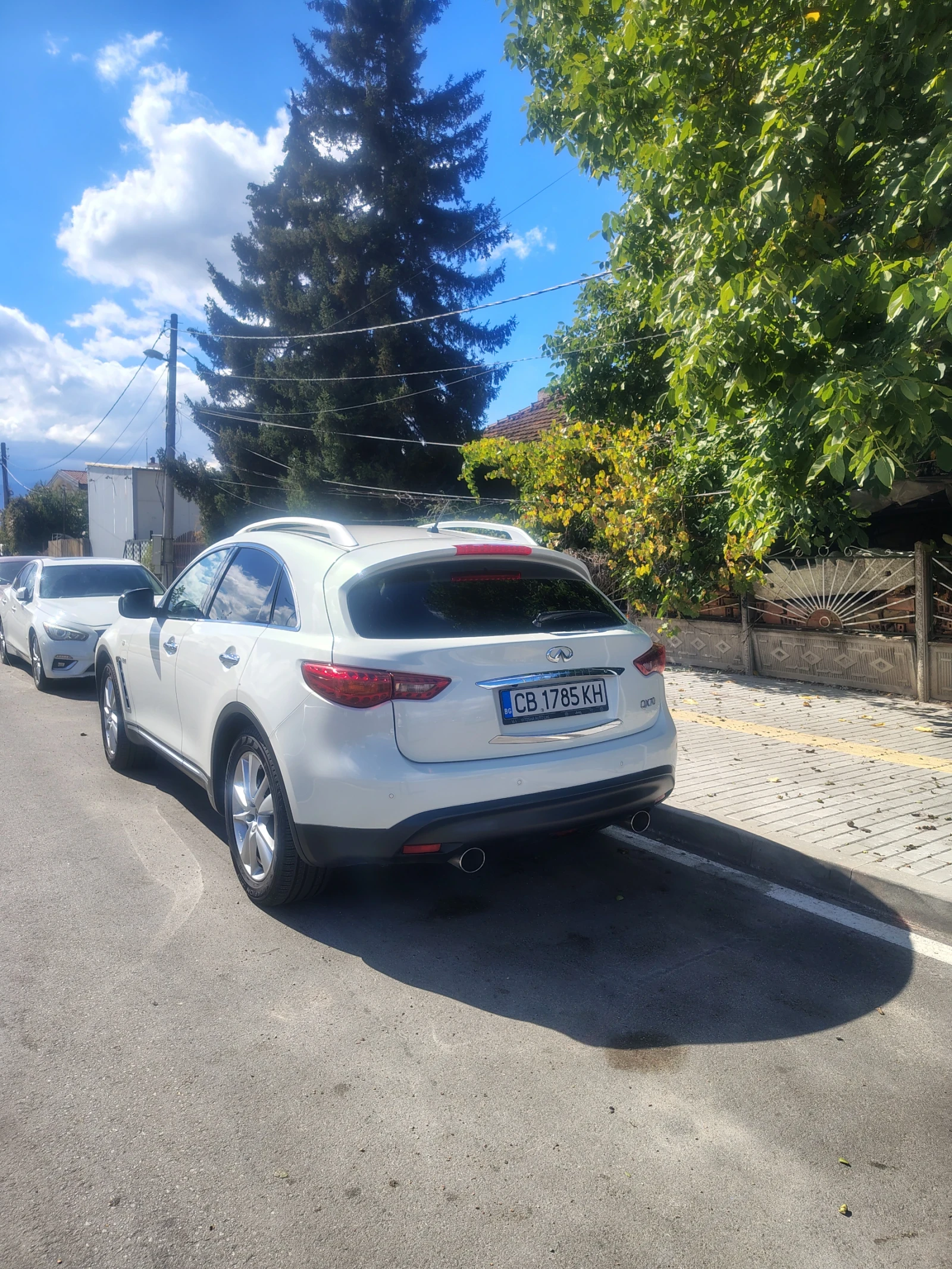 Infiniti QX70 GT, снимка 2 - Автомобили и джипове - 56293298