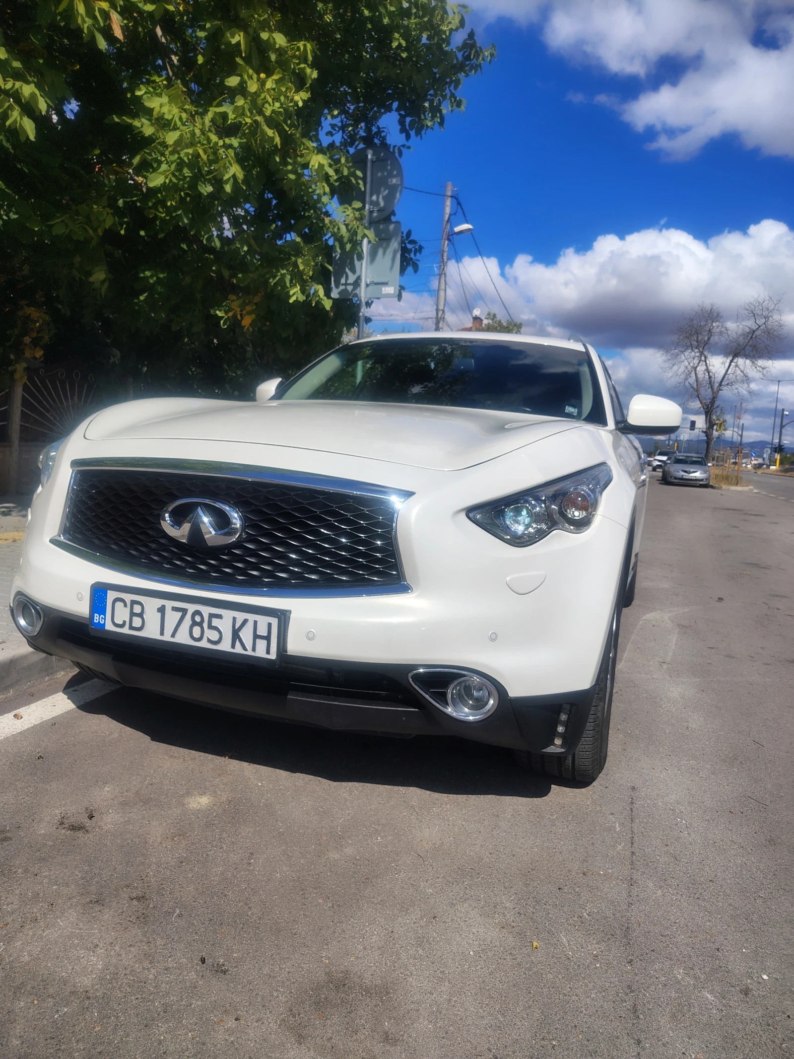 Infiniti QX70 GT, снимка 4 - Автомобили и джипове - 56293298