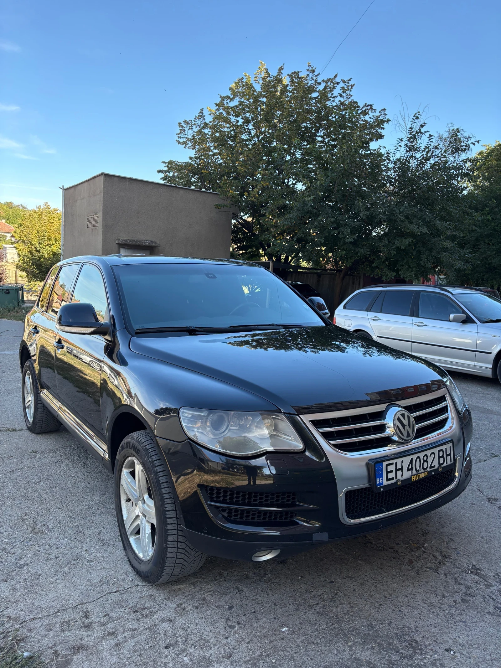 VW Touareg, снимка 5 - Автомобили и джипове - 56361817