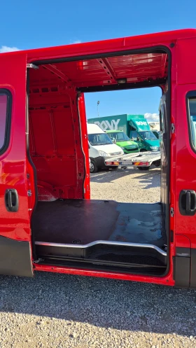 Iveco Daily 35s14* 2ст.врати* КЛИМА* ШВЕЙЦАРИЯ* , снимка 7