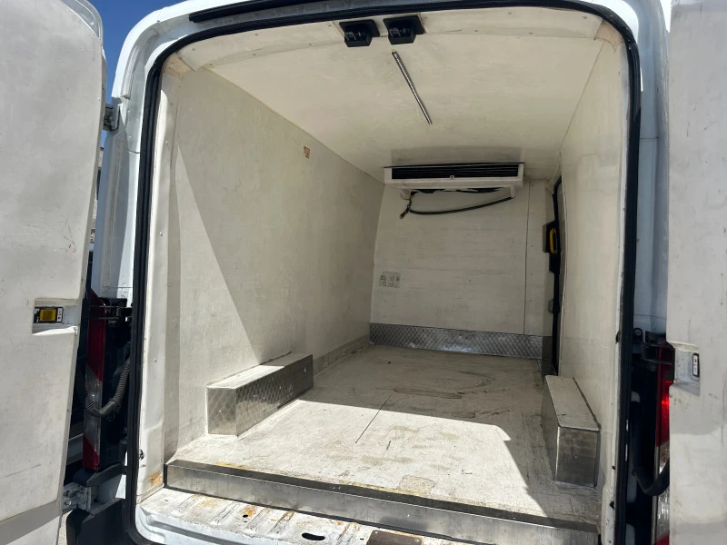 Ford Transit 2.2, снимка 9 - Бусове и автобуси - 46348671