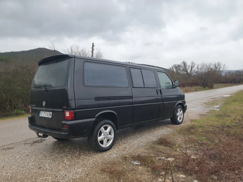 VW Caravelle, снимка 3 - Бусове и автобуси - 49337094
