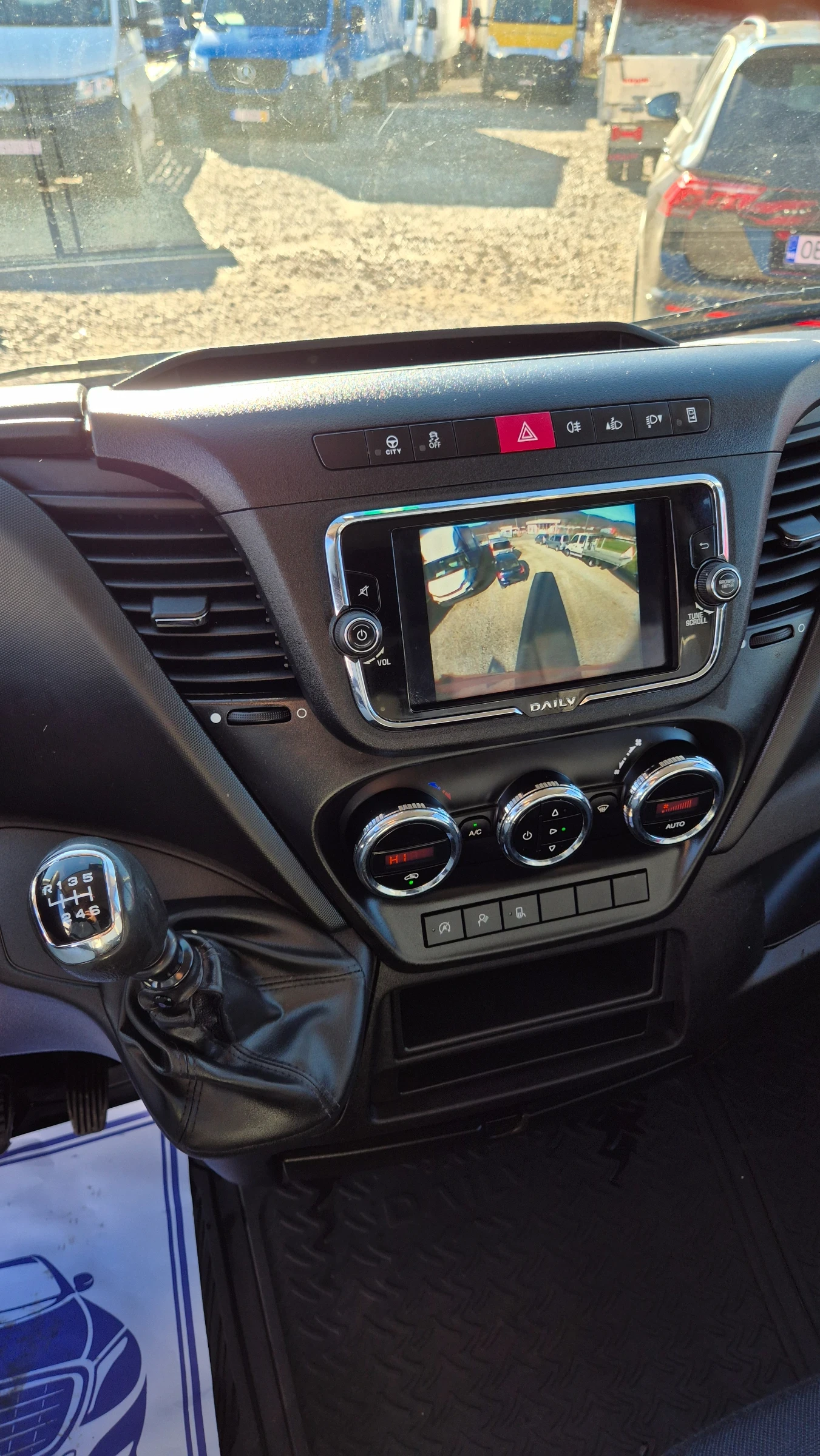 Iveco Daily 35s14* * *  | Mobile.bg   12