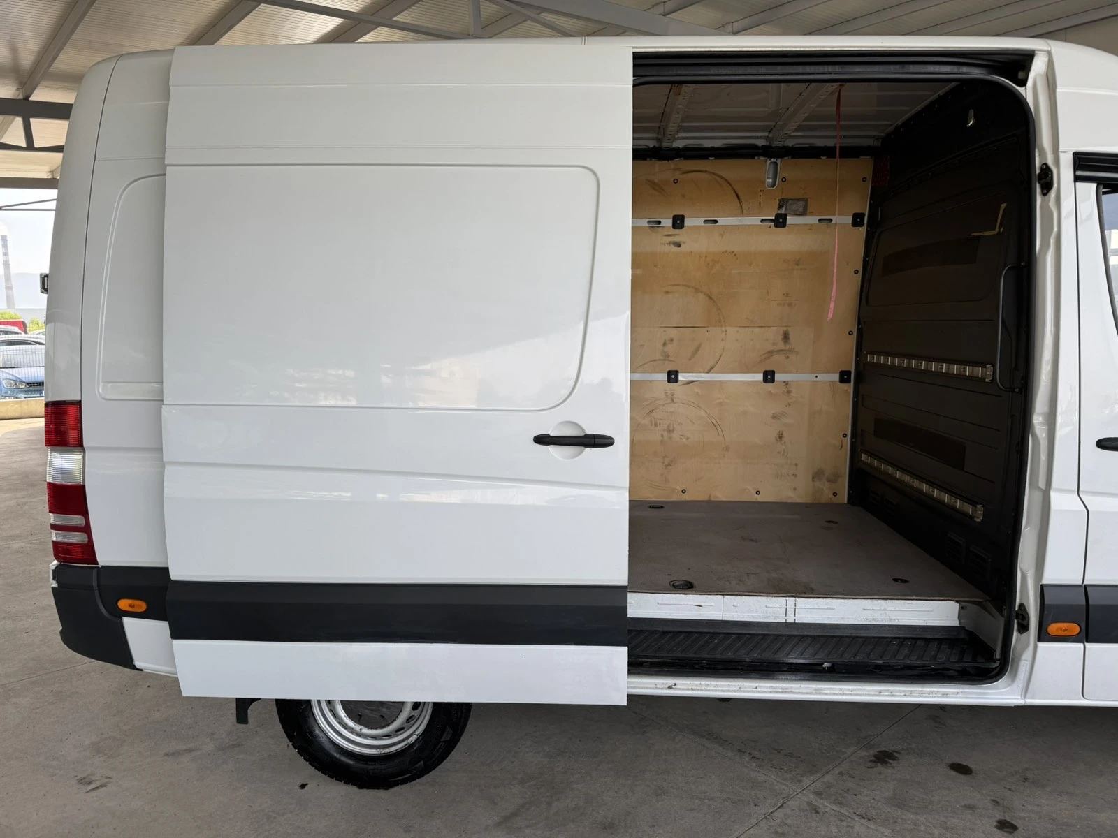 Mercedes-Benz Sprinter 316 CDI* 160ps* 6ск* КЛИМА* ВИСОКА БАЗА* , снимка 10 - Бусове и автобуси - 55133317