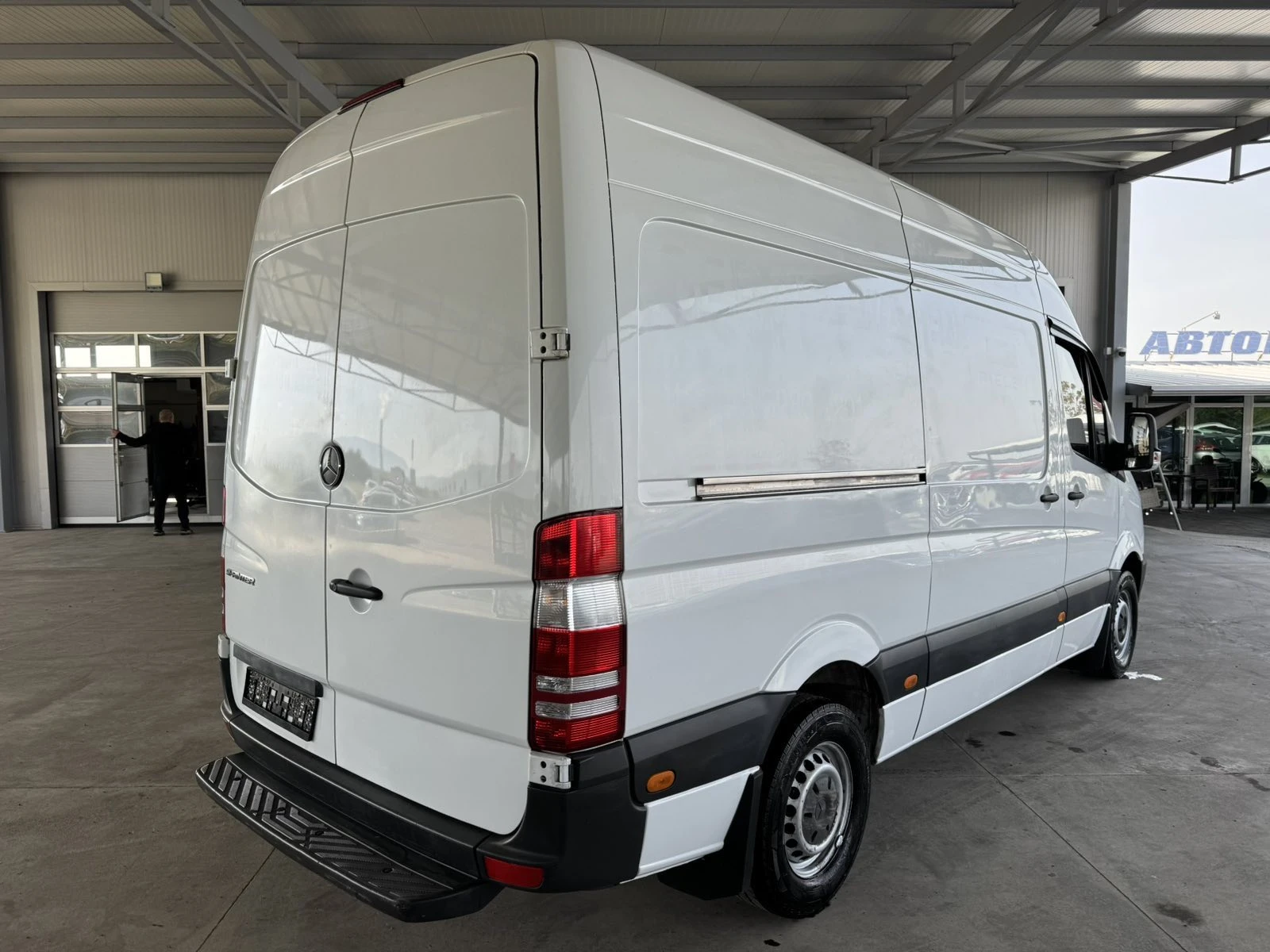Mercedes-Benz Sprinter 316 CDI* 160ps* 6ск* КЛИМА* ВИСОКА БАЗА* , снимка 5 - Бусове и автобуси - 55133317