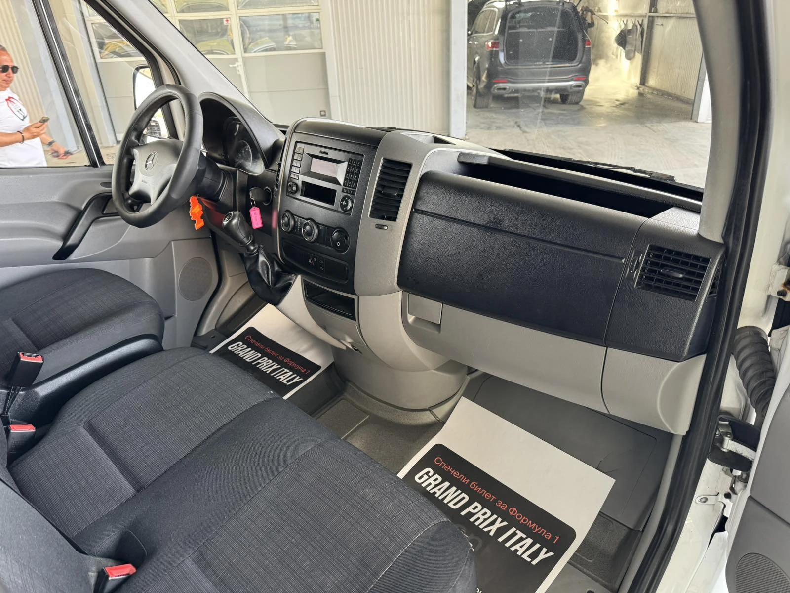 Mercedes-Benz Sprinter 316 CDI* 160ps* 6ск* КЛИМА* ВИСОКА БАЗА* , снимка 12 - Бусове и автобуси - 55133317