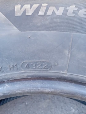 Гуми Зимни 225/70R16, снимка 6 - Гуми и джанти - 48088899