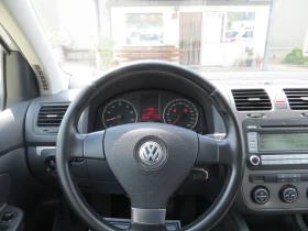 VW Golf 1.6I 102кс.* СЕРВИЗНА ИСТОРИЯ* ЛИЗИНГ* , снимка 13