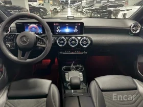 Mercedes-Benz A 220 Памет* Подгрев* Ambient* Камера* Парктроник, снимка 7