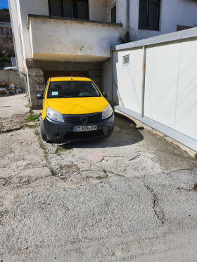 Dacia Sandero 1.6, снимка 1 - Автомобили и джипове - 45769145