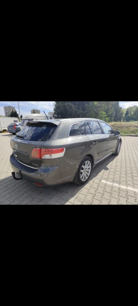 Toyota Avensis 2.2DCAT, снимка 13