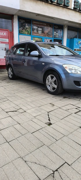 Kia Ceed 1, 6 CRDI, снимка 3