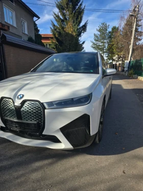 BMW iX xDrive40 Laser/360/SkyLounge/HK/СЕРТИФИКАТ, снимка 5