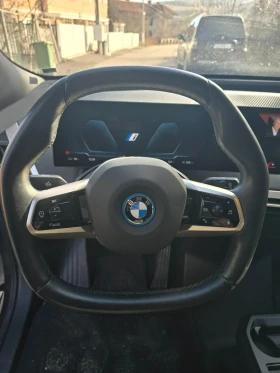 BMW iX xDrive40 Laser/360/SkyLounge/HK/СЕРТИФИКАТ, снимка 10