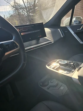 BMW iX xDrive40 Laser/360/SkyLounge/HK/СЕРТИФИКАТ, снимка 11