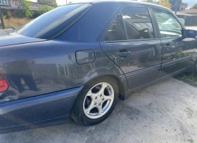 Mercedes-Benz C 180 - 950 € / 1858.04 лв. - 95869727 3