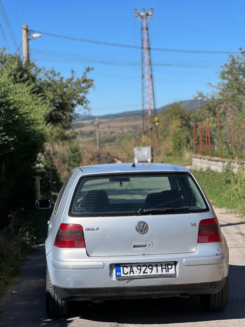 VW Golf, снимка 7 - Автомобили и джипове - 47420952