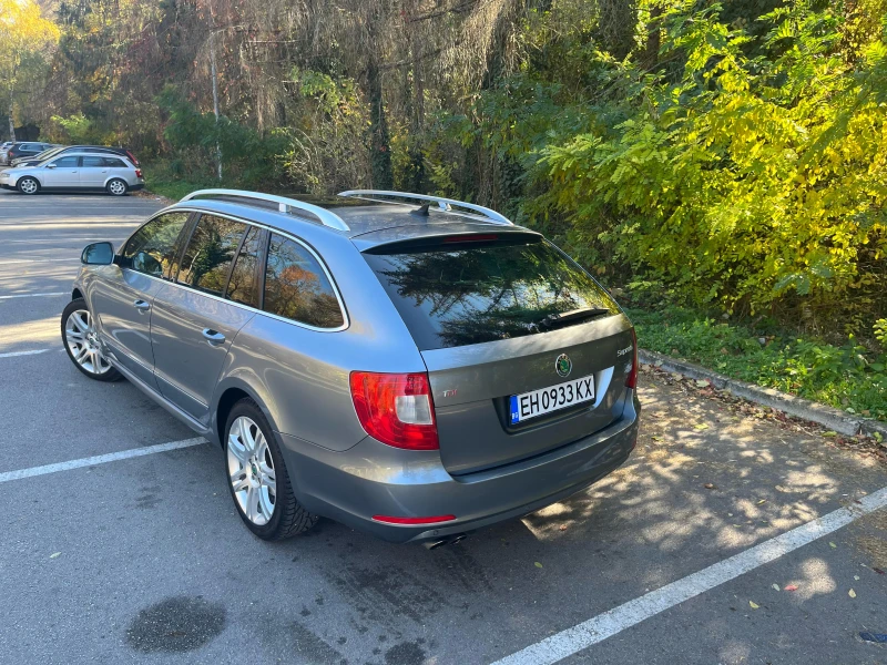 Skoda Superb, снимка 1 - Автомобили и джипове - 48092563