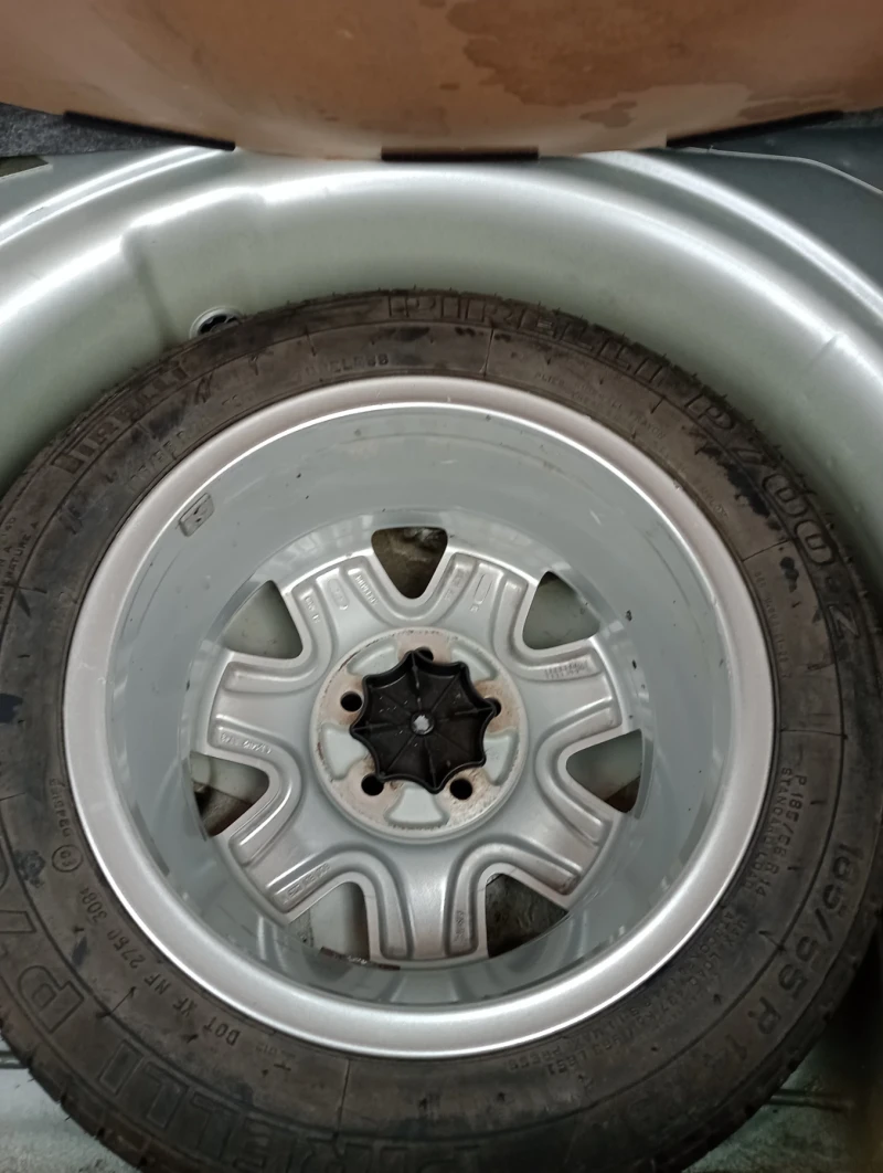 VW Polo 1.2, снимка 8 - Автомобили и джипове - 49778325