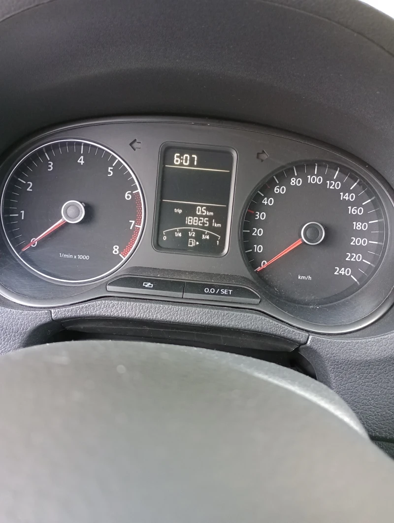 VW Polo 1.2, снимка 5 - Автомобили и джипове - 49778325