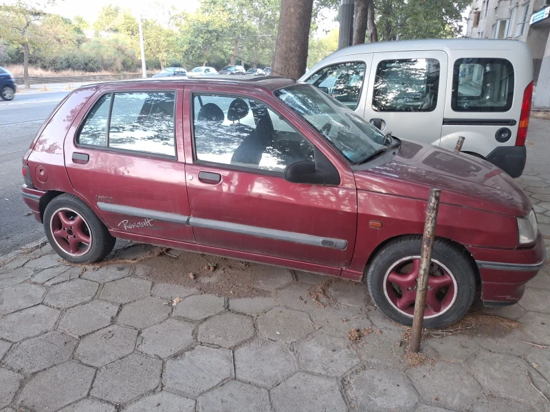 Renault Clio, снимка 4 - Автомобили и джипове - 52314067