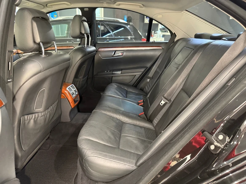 Mercedes-Benz S 320, снимка 13 - Автомобили и джипове - 52437372