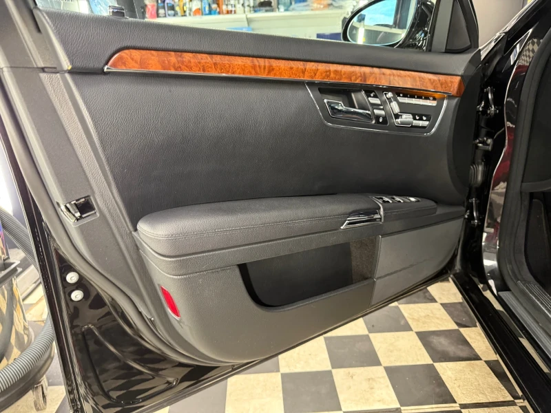 Mercedes-Benz S 320, снимка 12 - Автомобили и джипове - 52437372