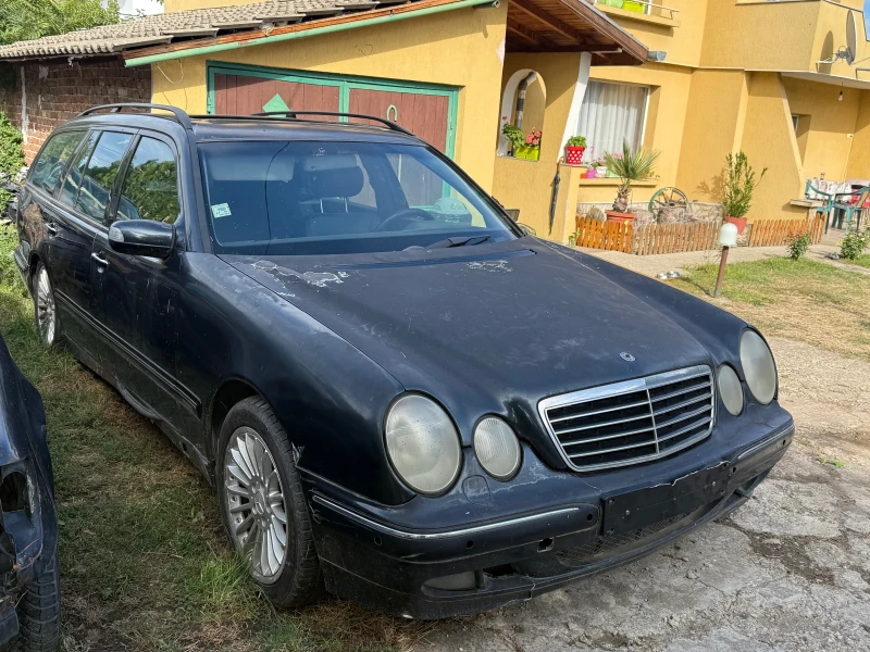 Mercedes-Benz E 320 CDI AVANTGARDE на части, снимка 3 - Автомобили и джипове - 51954129