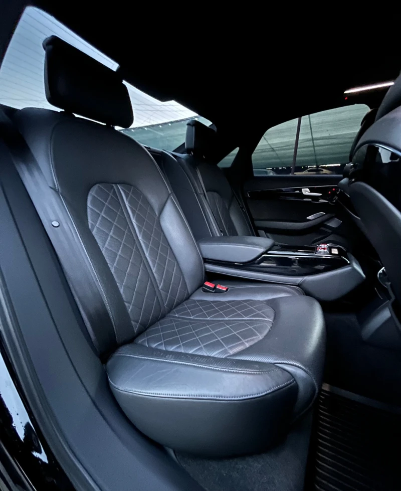 Audi A8 4.2TDI* QUATTRO* EXCLUSIVE* TOP* СОБСТВЕН ЛИЗИНГ, снимка 8 - Автомобили и джипове - 52394713