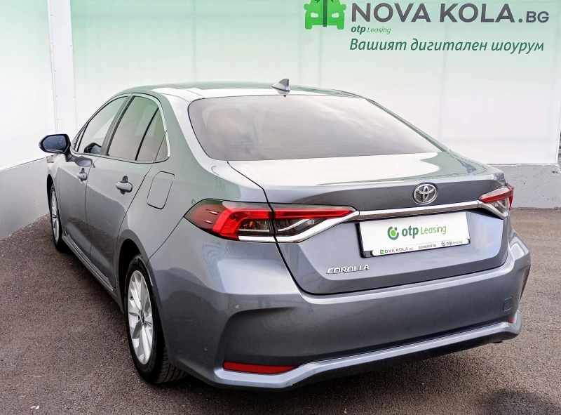 Toyota Corolla 1.6i 132 кс Automatic, снимка 4 - Автомобили и джипове - 52814319